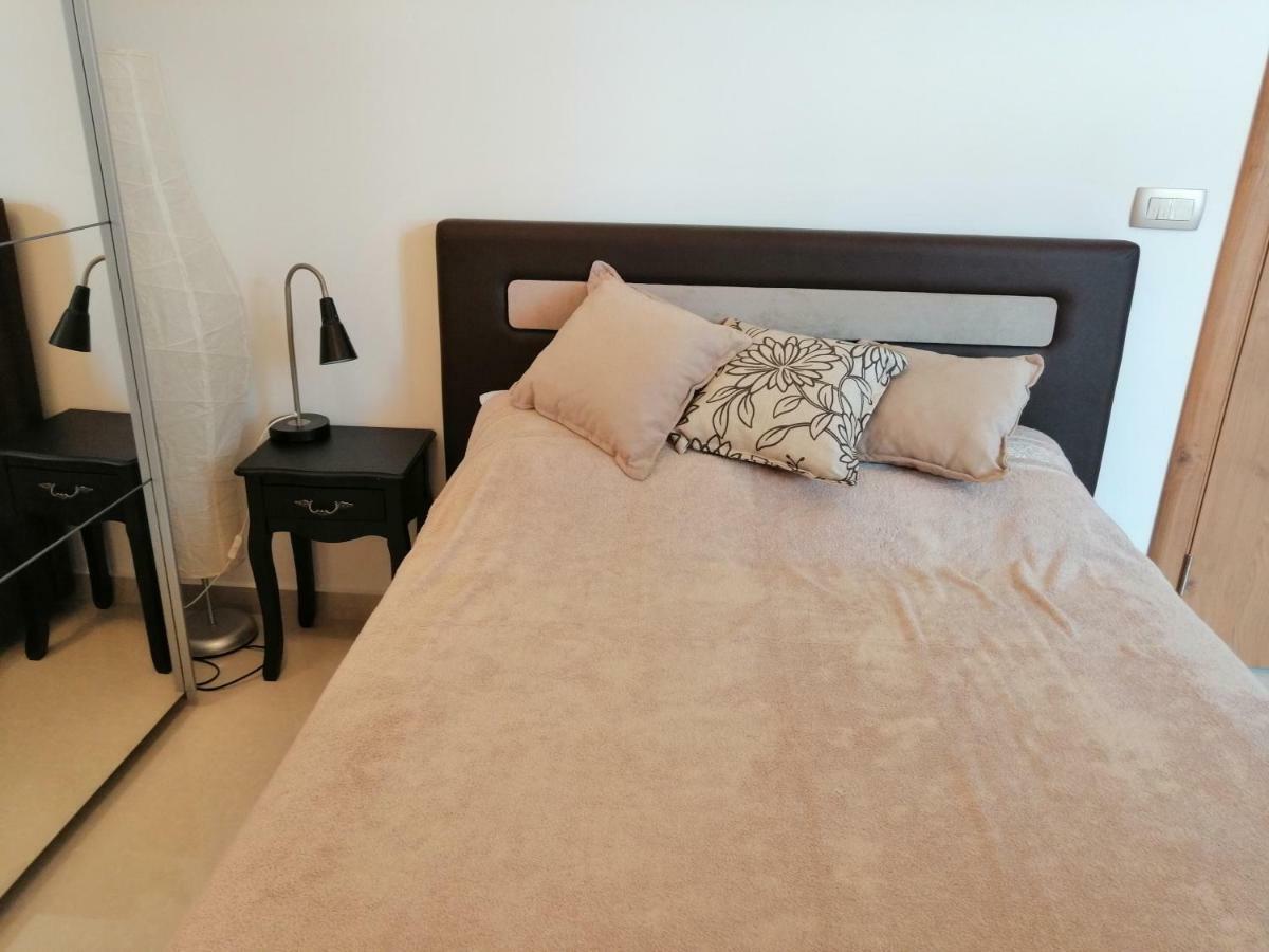 Studio Apartman Irena 2 Bijela Exteriér fotografie